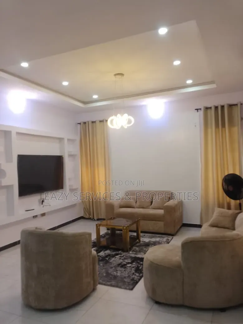 Furnished 4bdrm Duplex in Gated And Secured, Chevron for rent