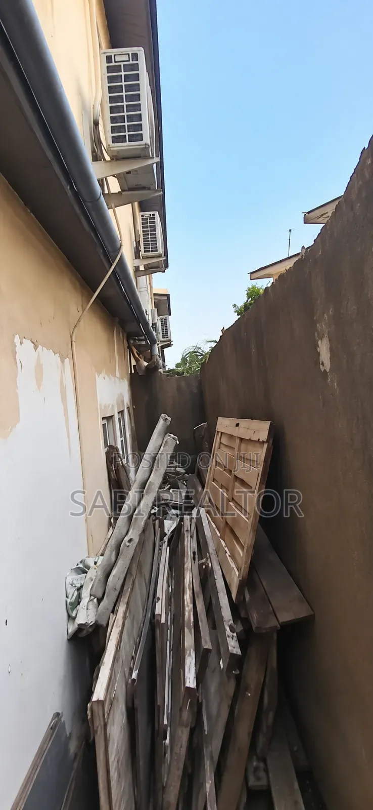 Furnished 5bdrm Duplex in Oshodi Expressway for sale