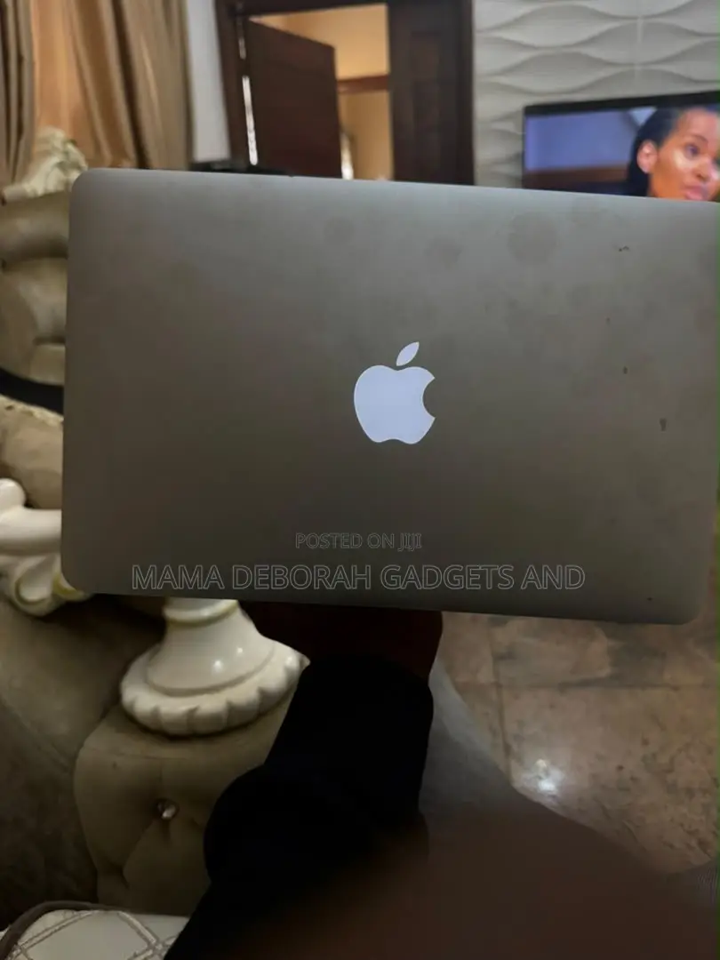 Laptop Apple MacBook Air 8GB Intel Core i5 SSD 256GB