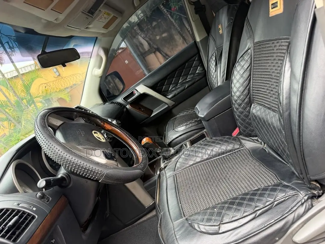 Toyota Land Cruiser Prado 2.7 i 2013 Black