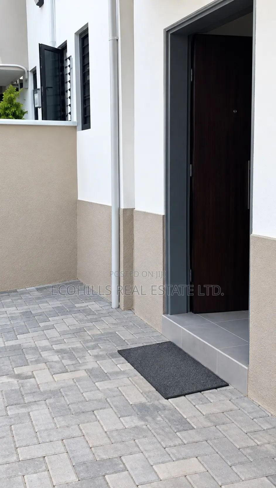 4bdrm Duplex in Galadimawa for sale