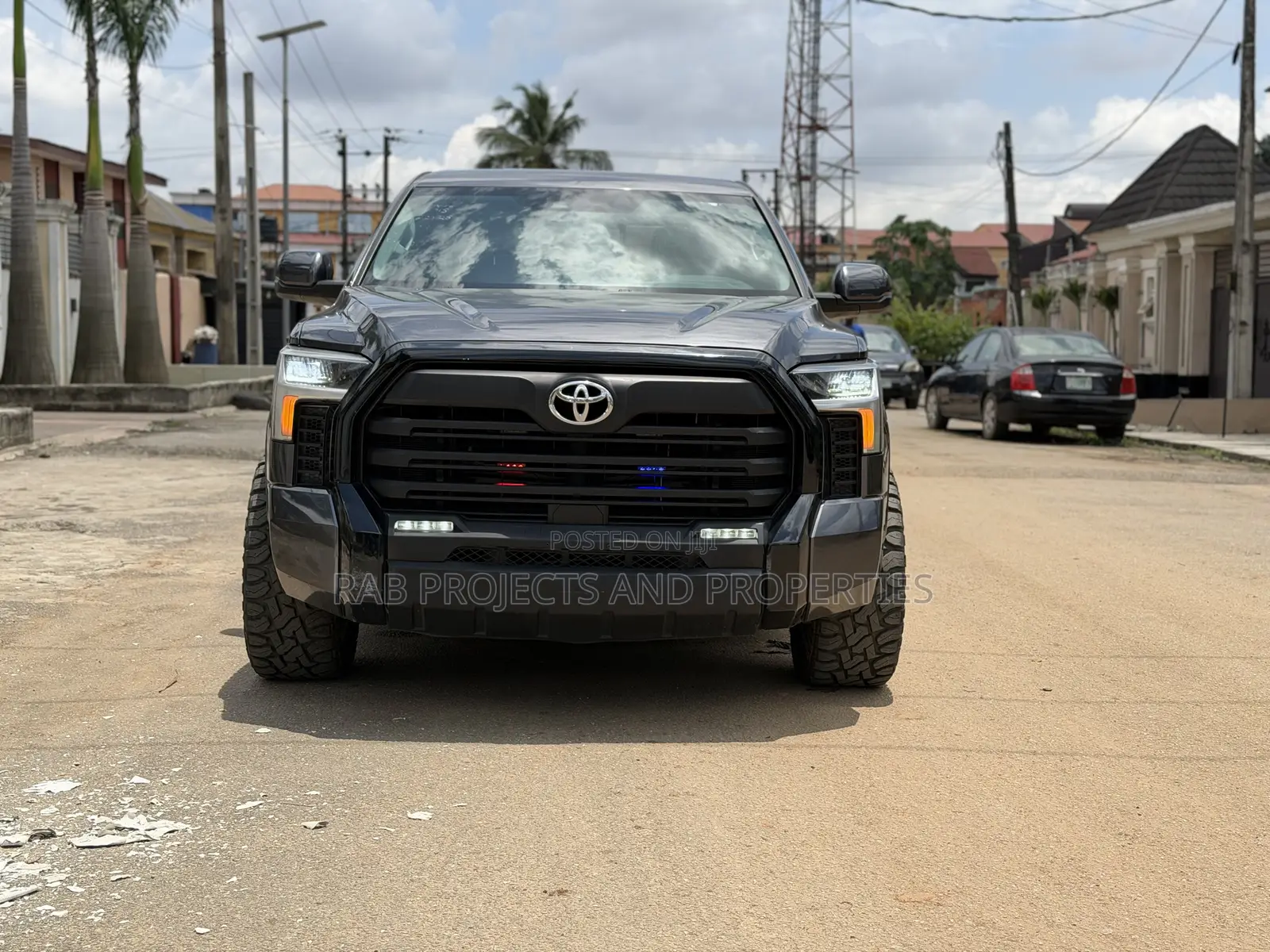 Toyota Tundra SR5 2022 Gray