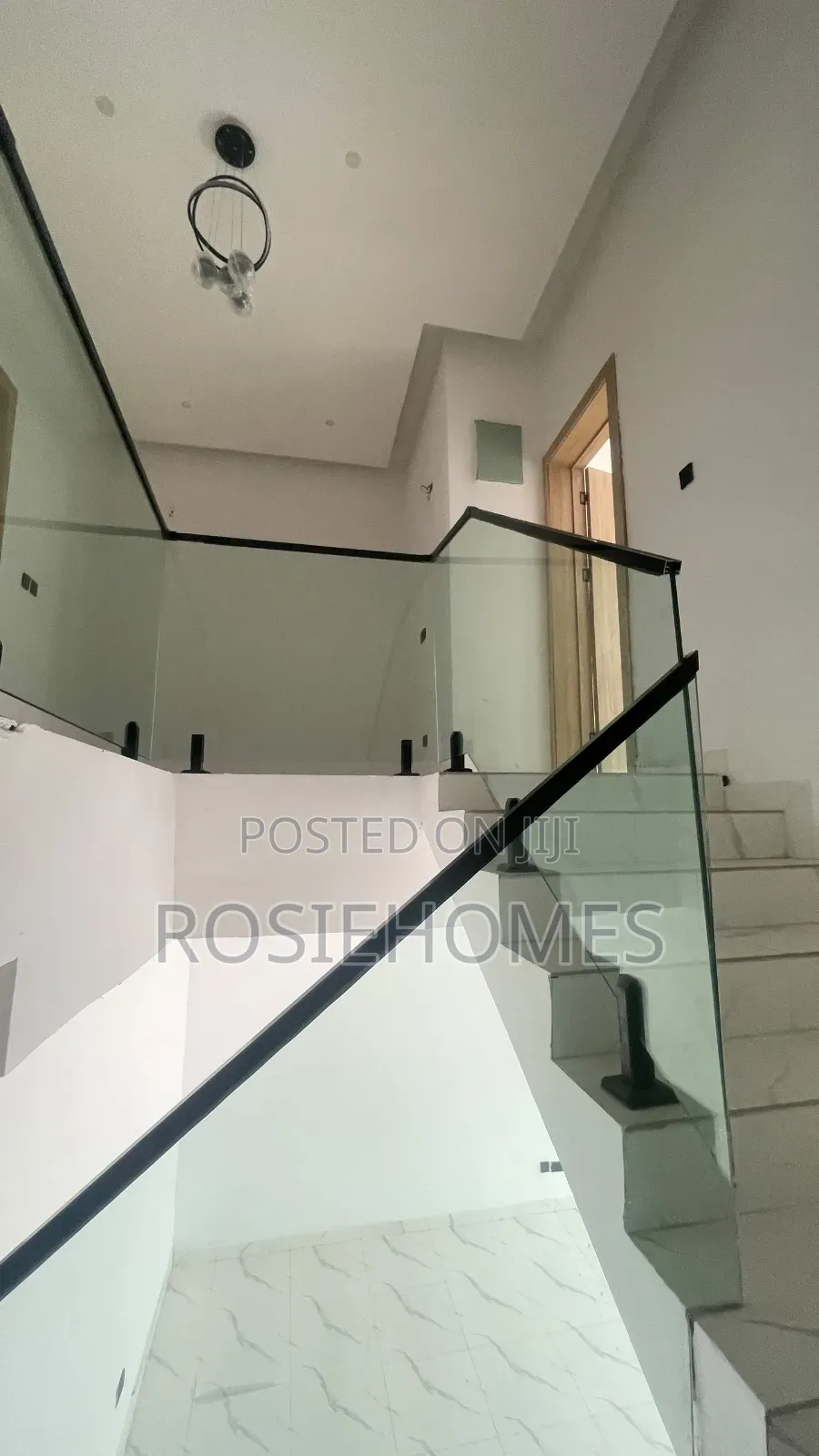 4bdrm Duplex in Ikota Gra for sale