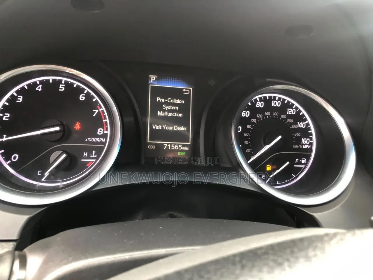 Toyota Camry 2018 Red