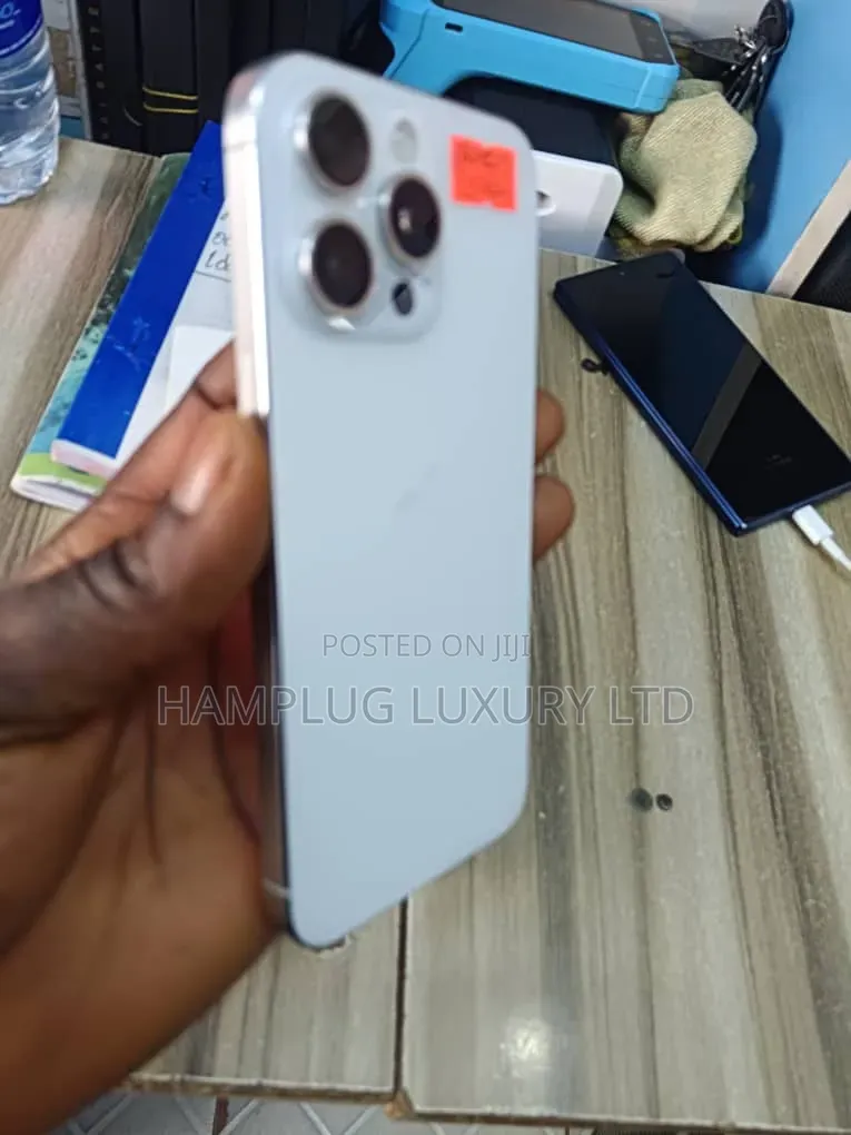 Apple iPhone 15 Pro Max 256 GB White