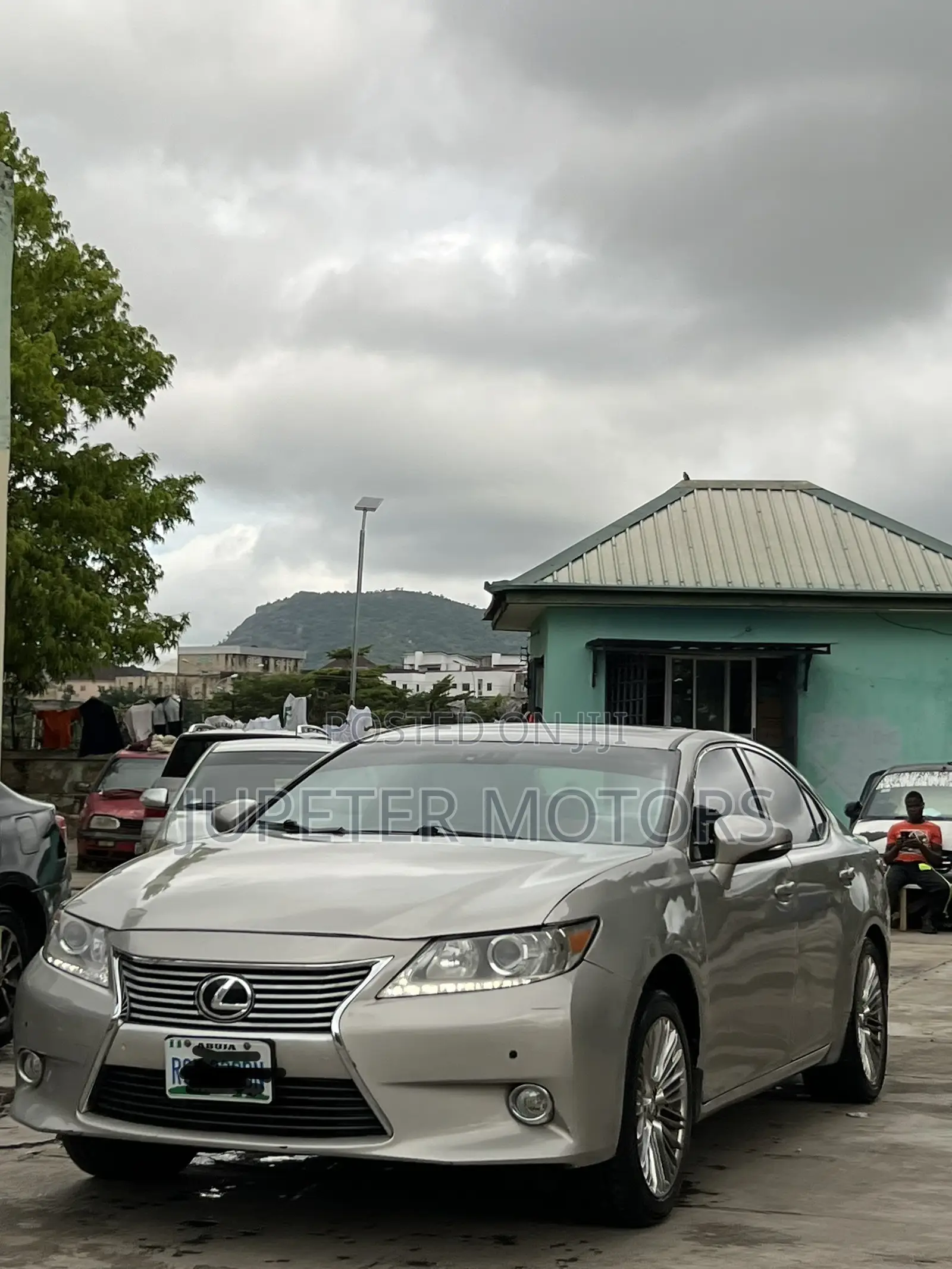Lexus ES 350 FWD 2013 Gold