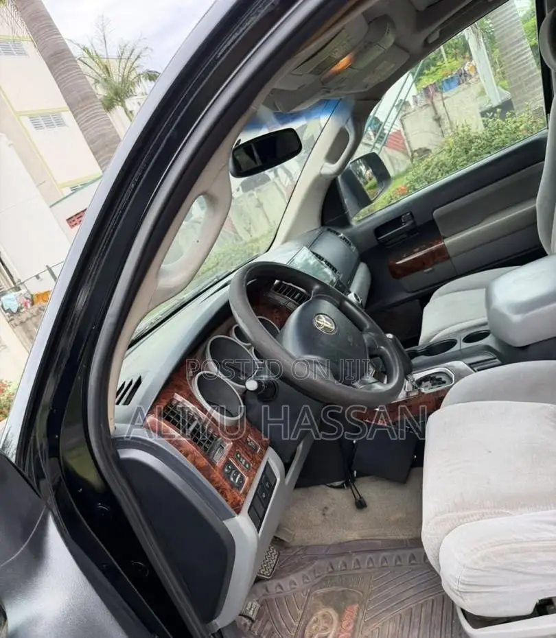Toyota Sequoia 2011 Black