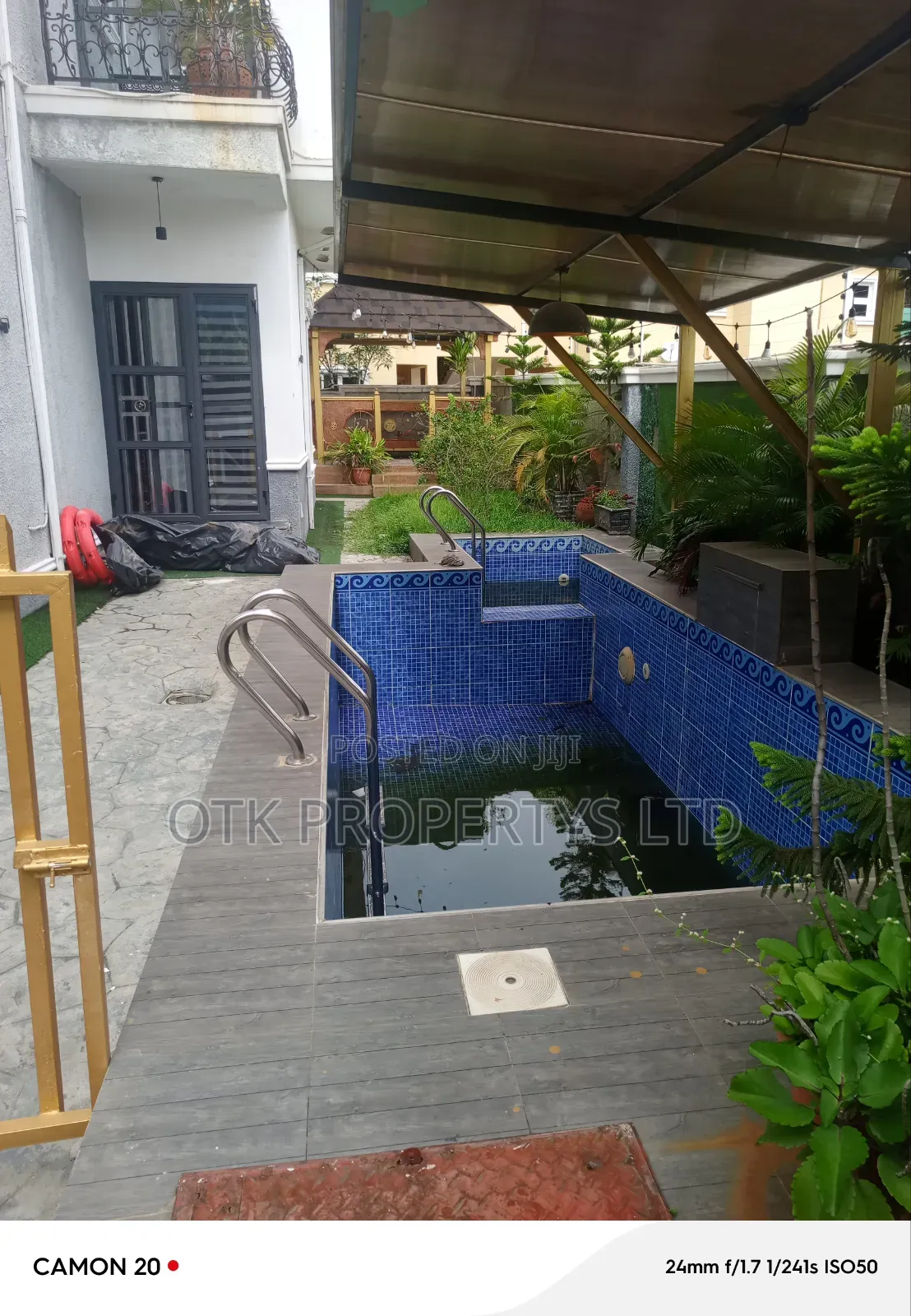 6bdrm Duplex in Gwarinpa.War College, Bunkoro for sale