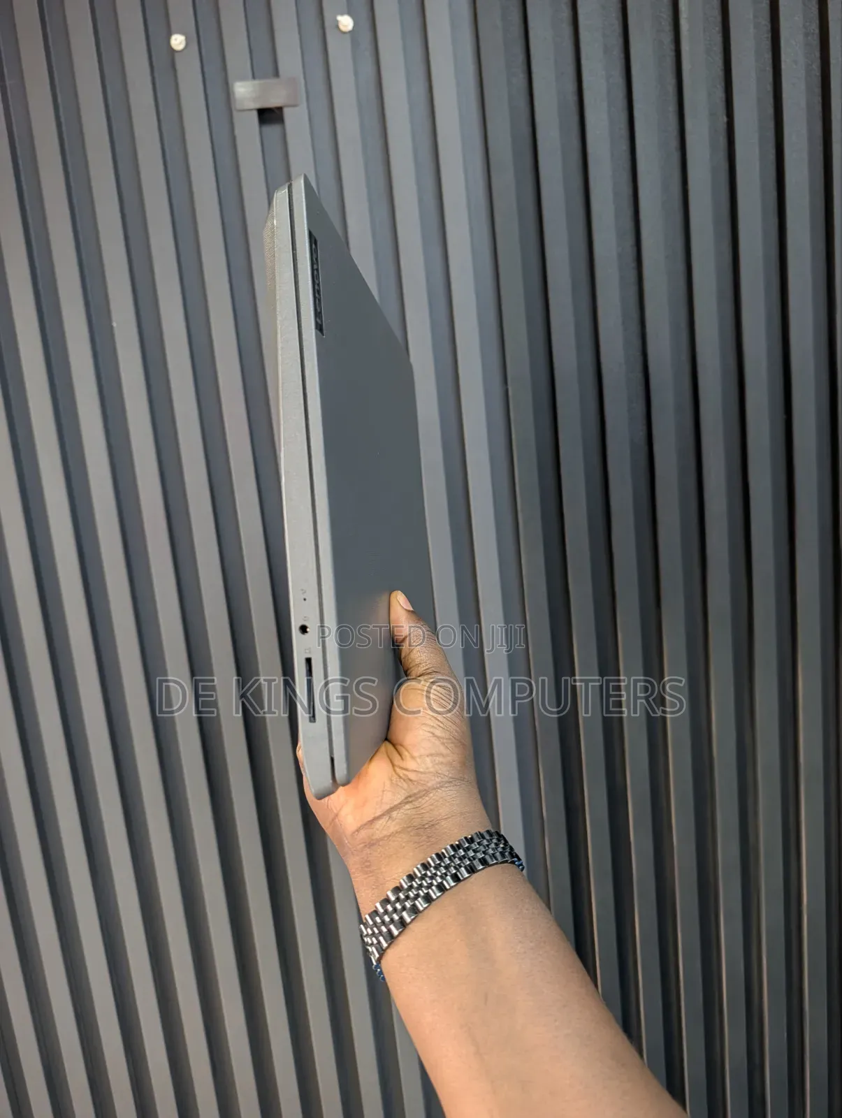 Laptop Lenovo V14 G3 IAP 8GB Intel Core i5 SSD 256GB
