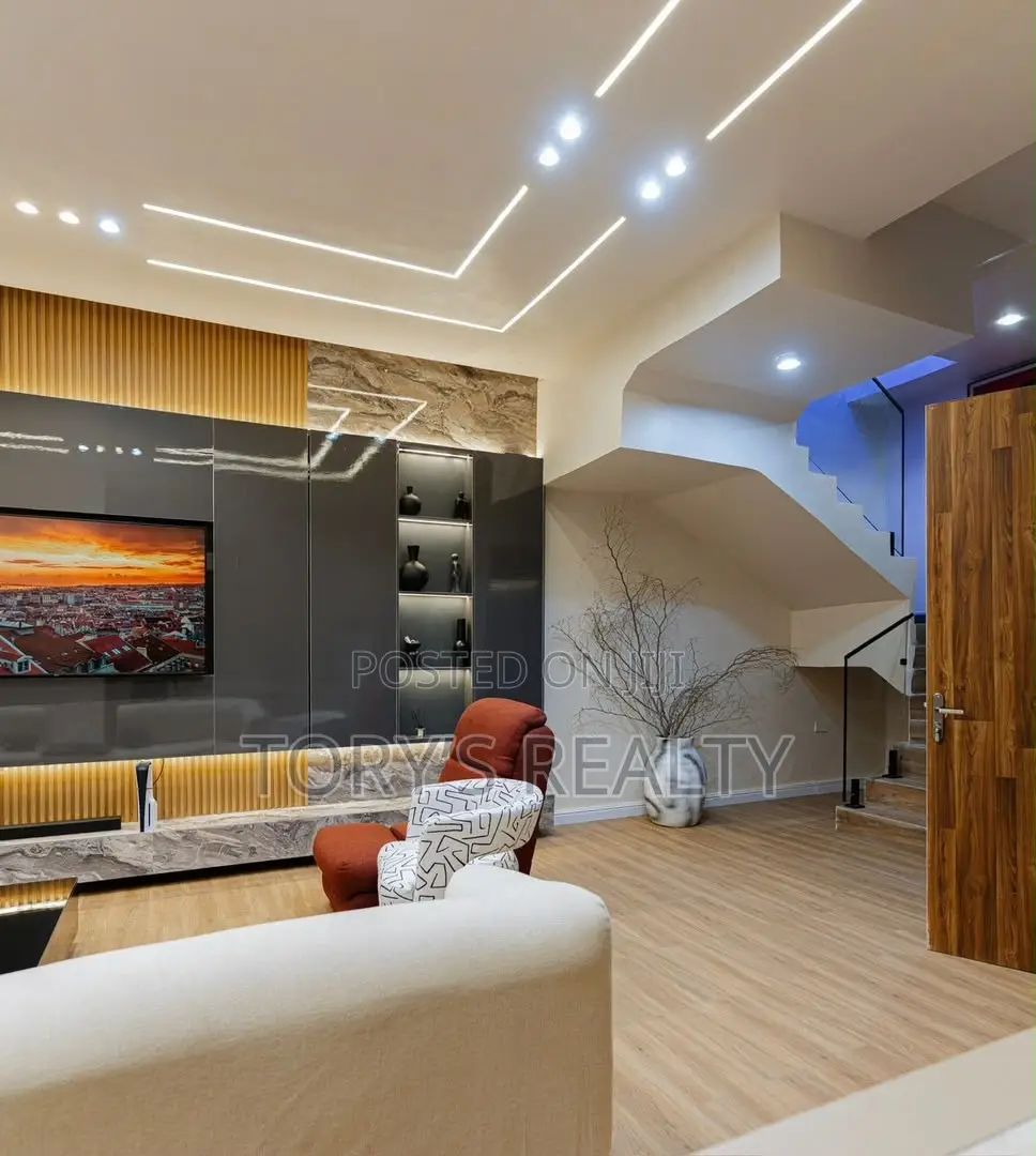 Luxuriously Furnished 3 Bedroom Semi-Detached Duplex