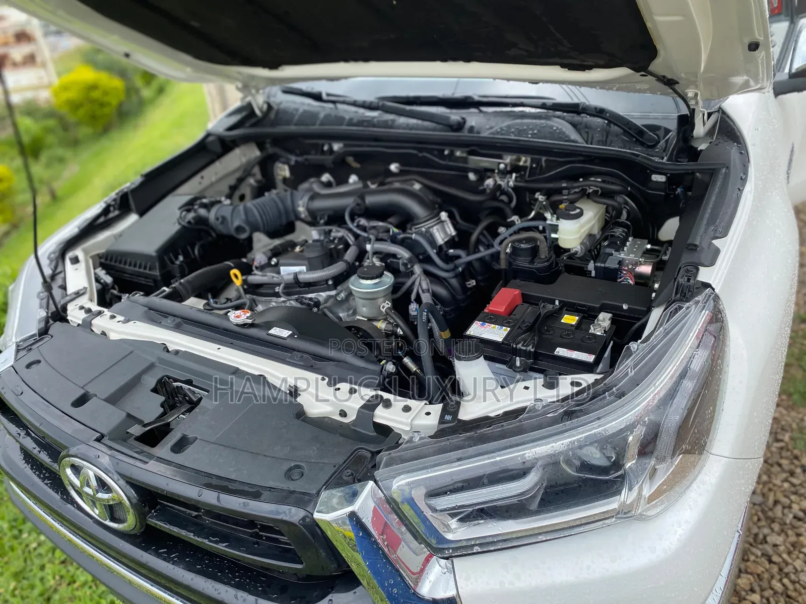 New Toyota Hilux 2025 White