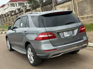 Mercedes-Benz M Class 2012 Gray