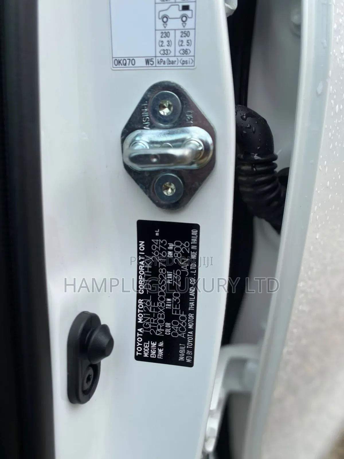 New Toyota Hilux 2025 White