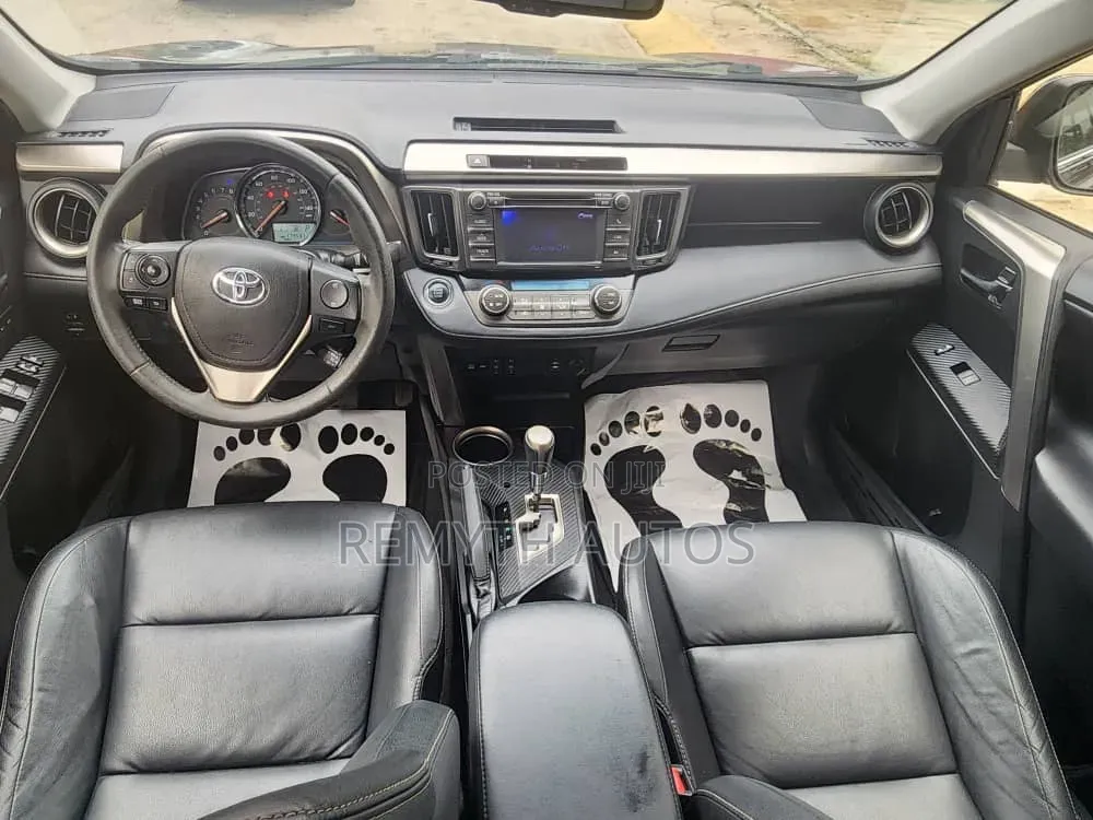 Toyota RAV4 Limited 4dr SUV AWD (2.5L 4cyl 6A) 2014 Gray