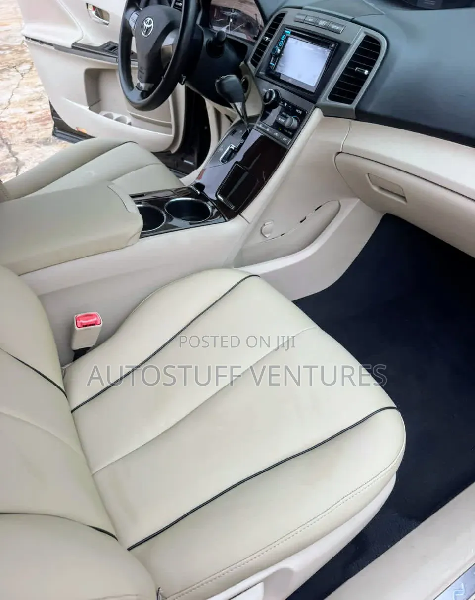 Toyota Venza XLE 2009 Black