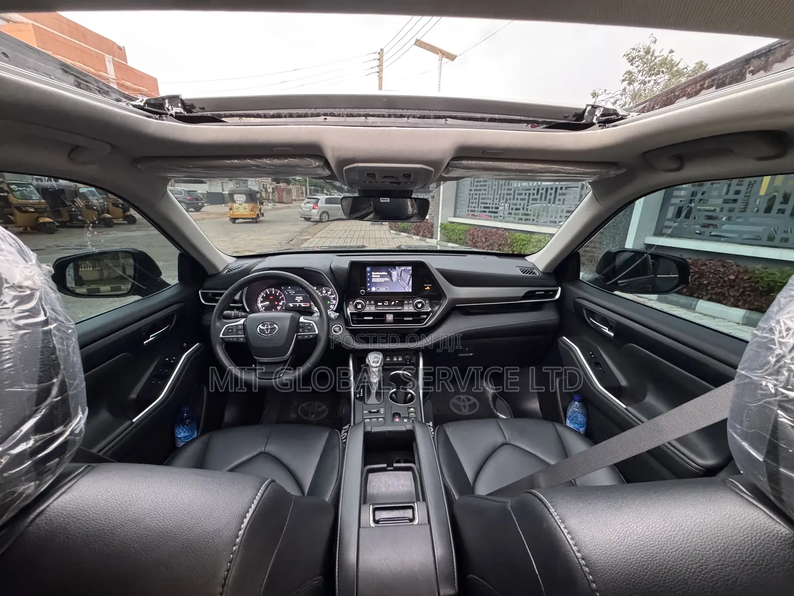 Toyota Highlander XLE AWD 2024 Black