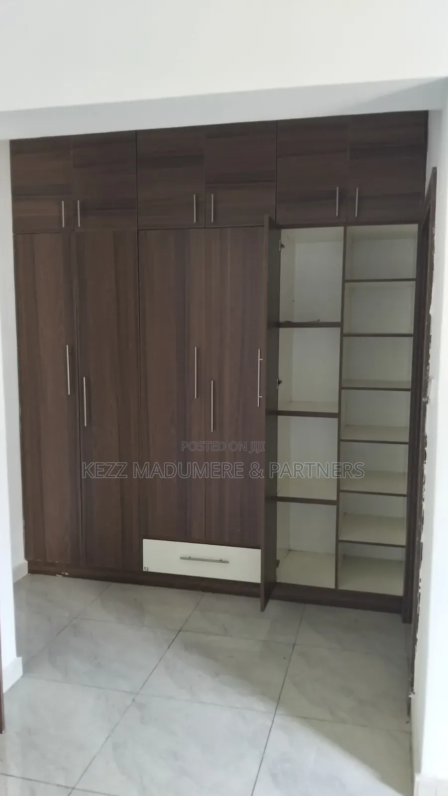 3bdrm Block of Flats in New Gra Phase 1 Port for rent