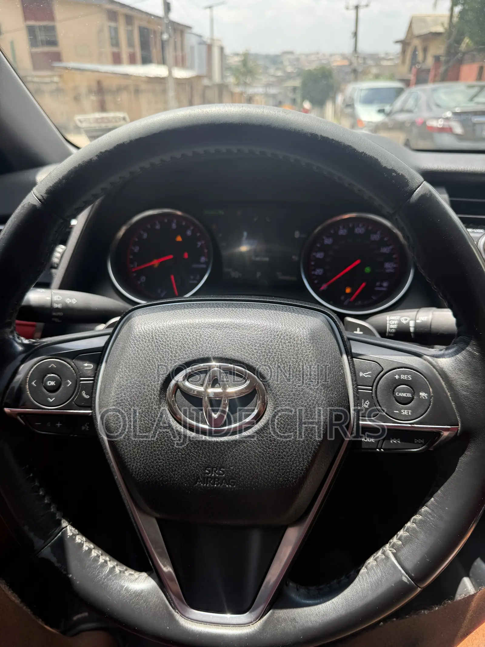Toyota Camry XSE FWD (2.5L 4cyl 8AM) 2018 White