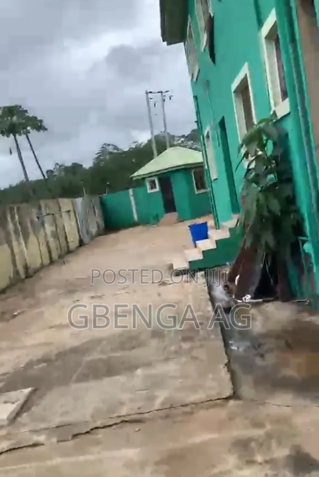 22 Rooms Self Contained Hostel for Sale at Abeokuta