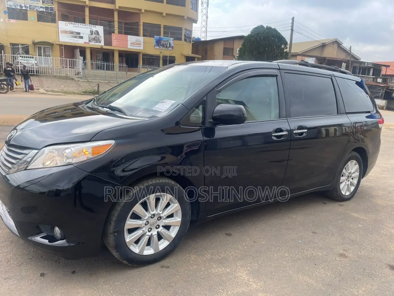 Toyota Sienna XLE 7 Passenger 2012 Blue