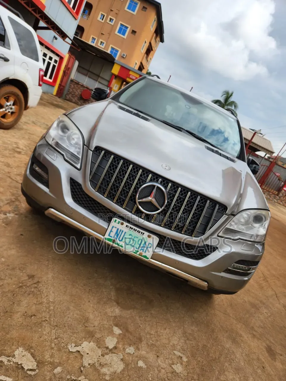 Mercedes-Benz M Class 2010 Brown