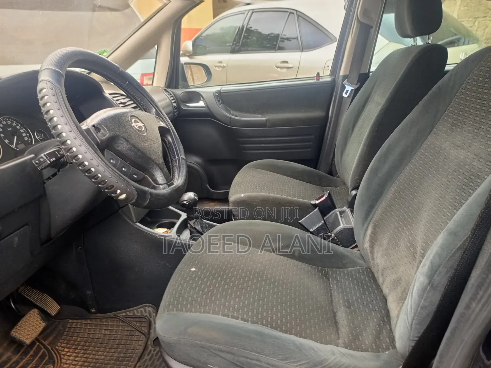 Toyota Tundra 2002 Black