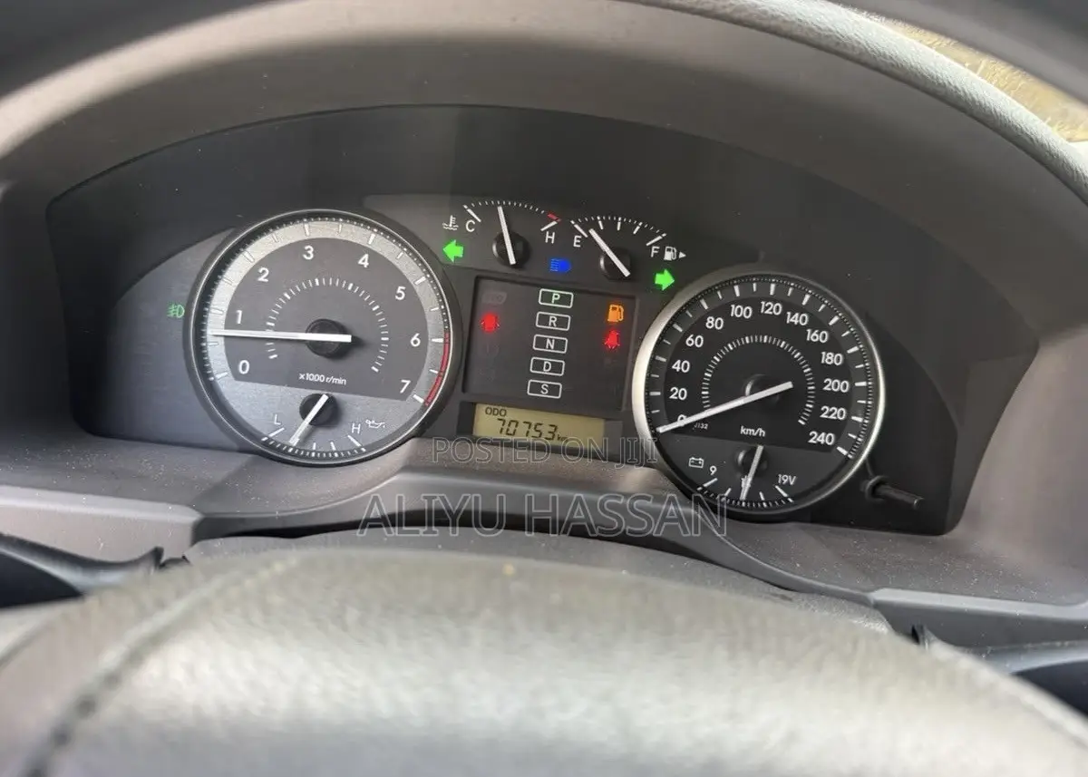 Toyota Land Cruiser 2016 Black