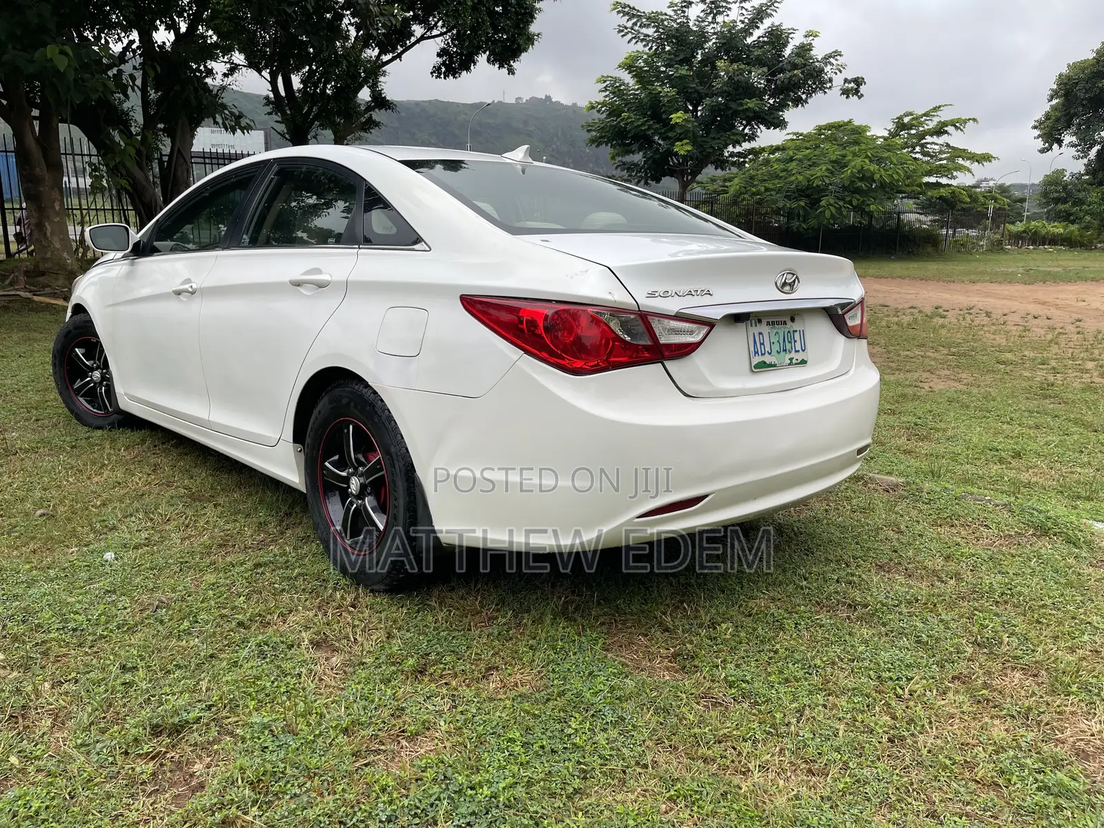 Hyundai Sonata SE 2.0T Sedan FWD (2.0L 4cyl 6A) 2012 White