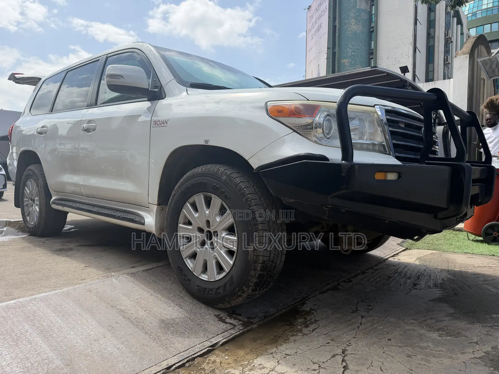 Toyota Land Cruiser 2013 White