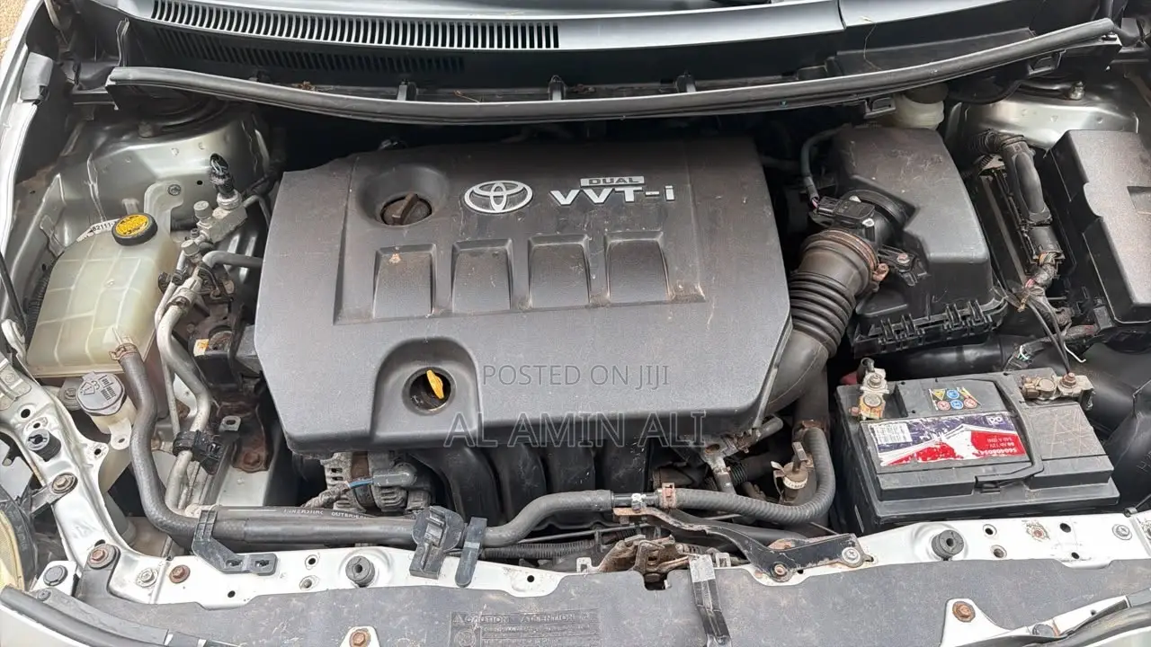Toyota Auris 2007 Gold