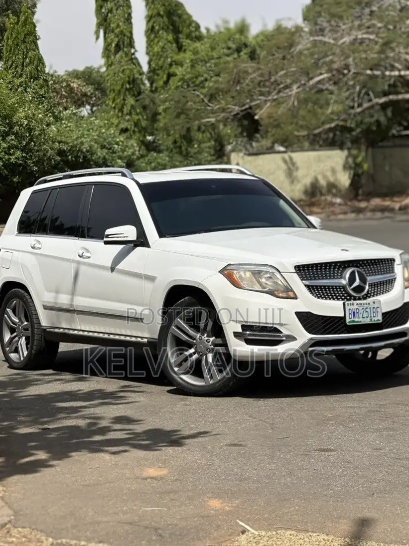 Mercedes-Benz GLK-Class 350 4MATIC 2013 White