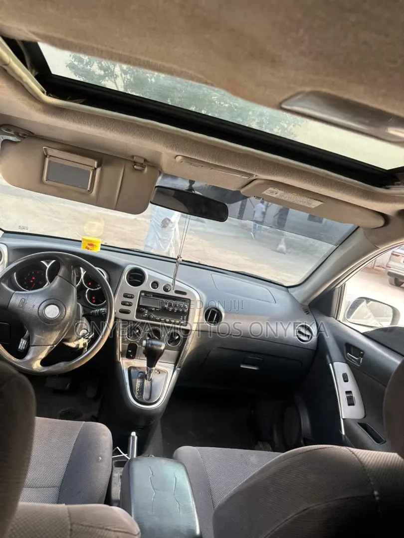 Toyota Matrix XR Hatchback AWD (1.8L 4cyl 4A) 2003 Silver
