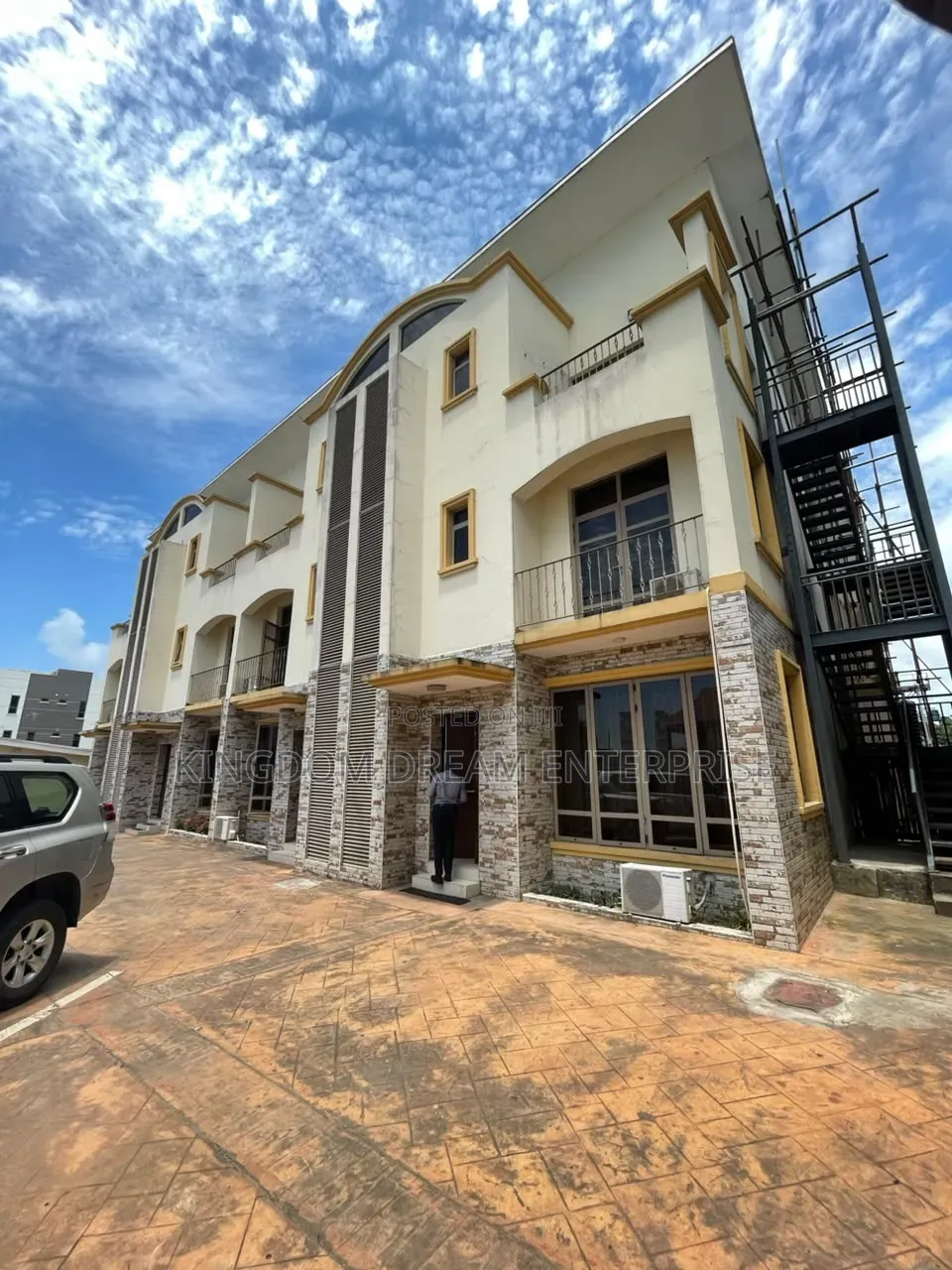 1bdrm House in Lekki Phase 1 Lagos for rent