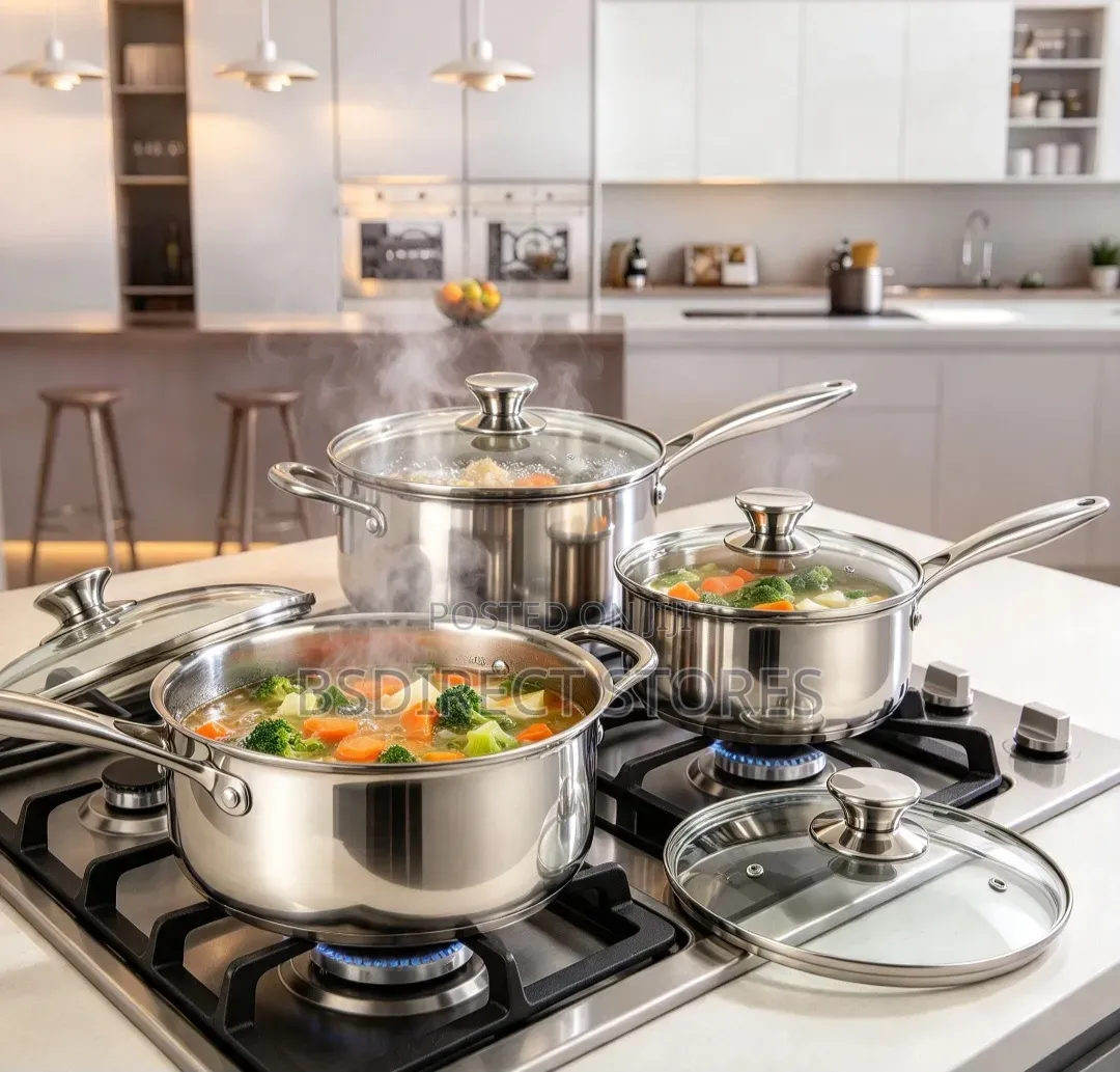 Russell Hobbs 3 Piece Easy Strain Saucepans With Lip Lids