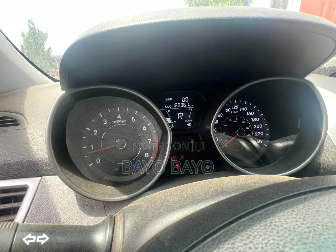 Hyundai Elantra Limited 4dr Sedan (1.8L 4cyl 6A) 2014 Brown