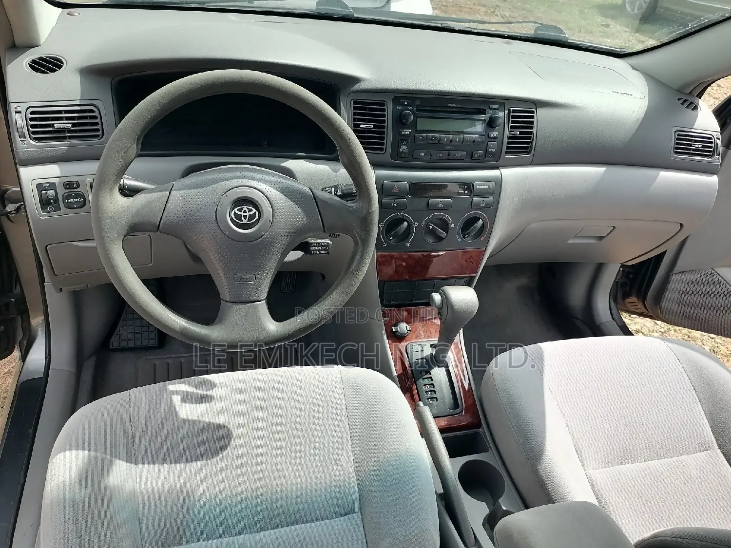 Toyota Corolla 2005 Gray