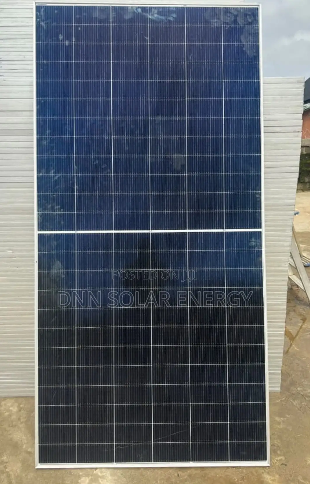 Jinko Solar Panels 650w 144cell