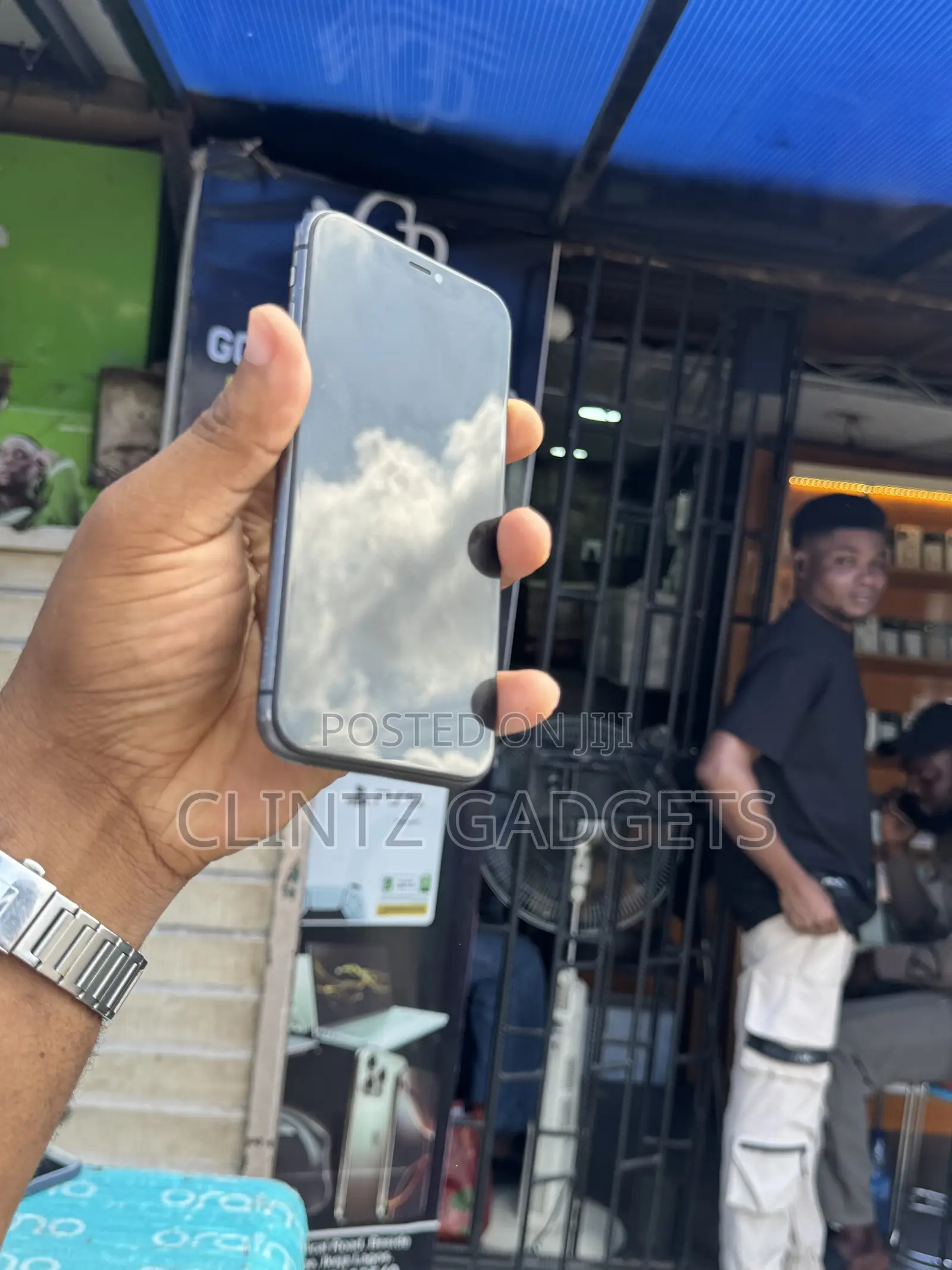 Apple iPhone 11 64 GB Black