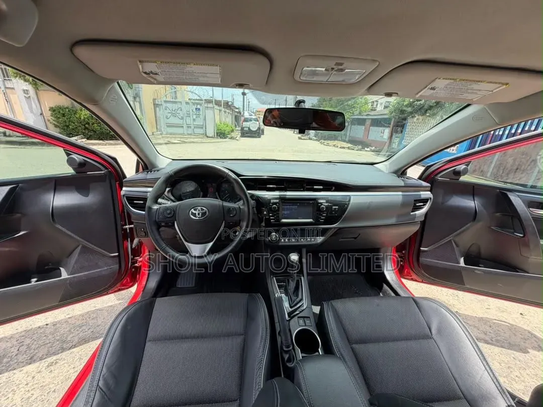 Toyota Corolla S 4dr Sedan (1.8L 4cyl CVT) 2016 Red