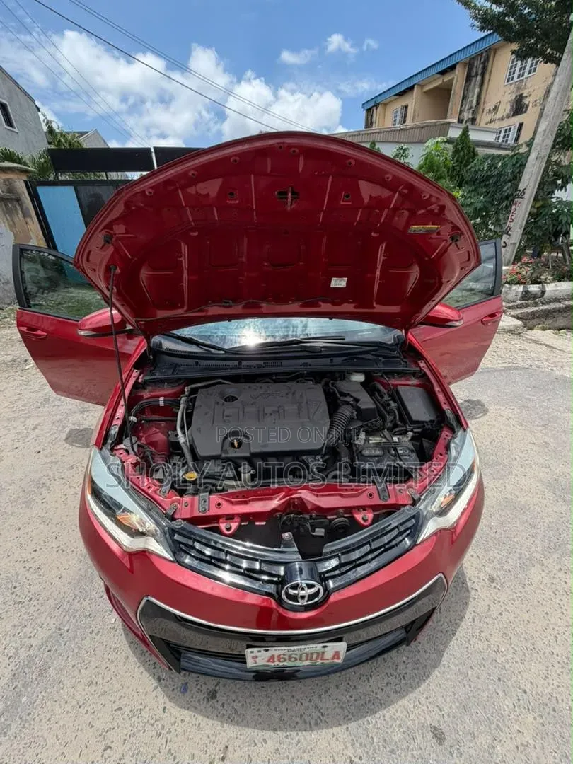 Toyota Corolla S 4dr Sedan (1.8L 4cyl CVT) 2016 Red