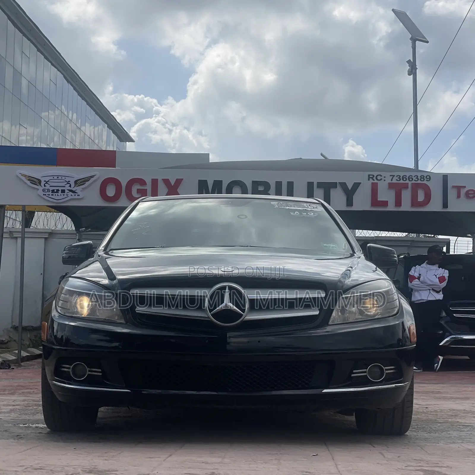 Mercedes-Benz C300 2010 Black