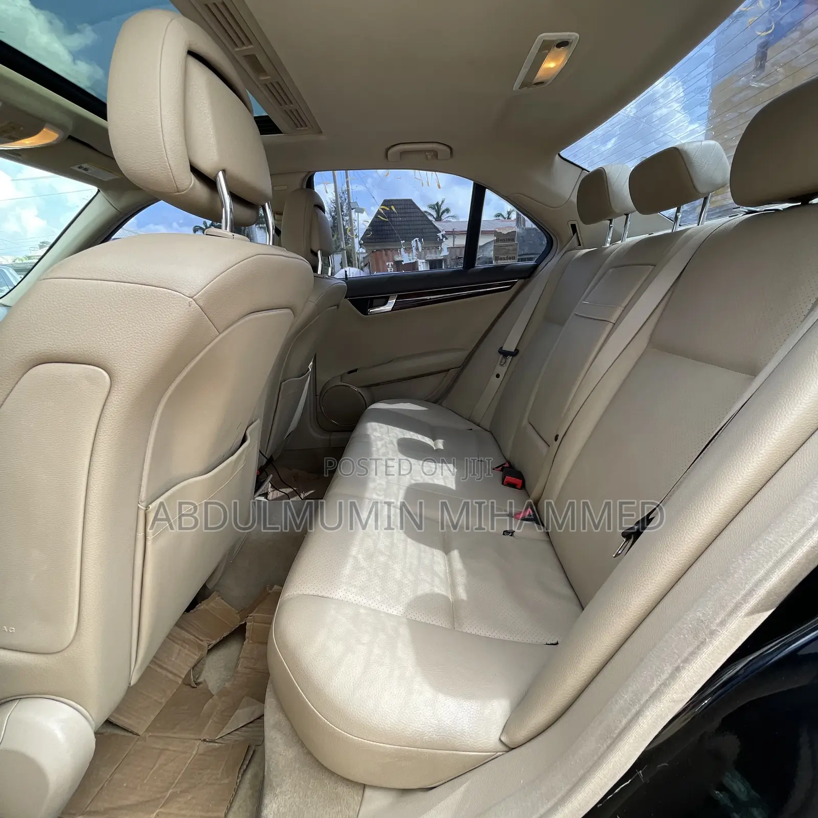 Mercedes-Benz C300 2010 Black