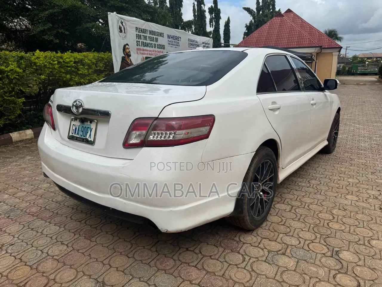 Toyota Camry 2011 White