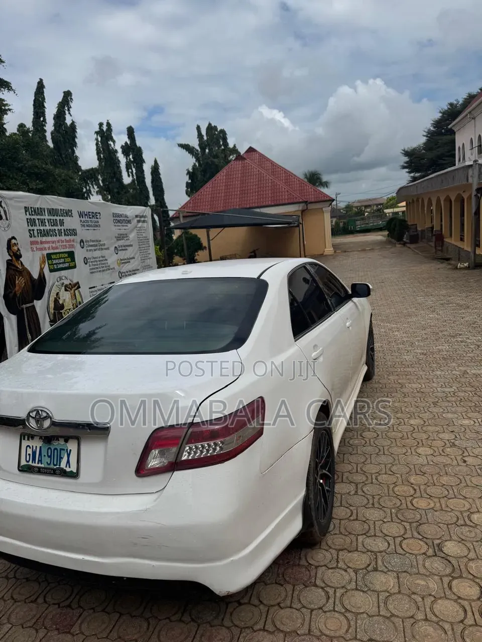 Toyota Camry 2011 White