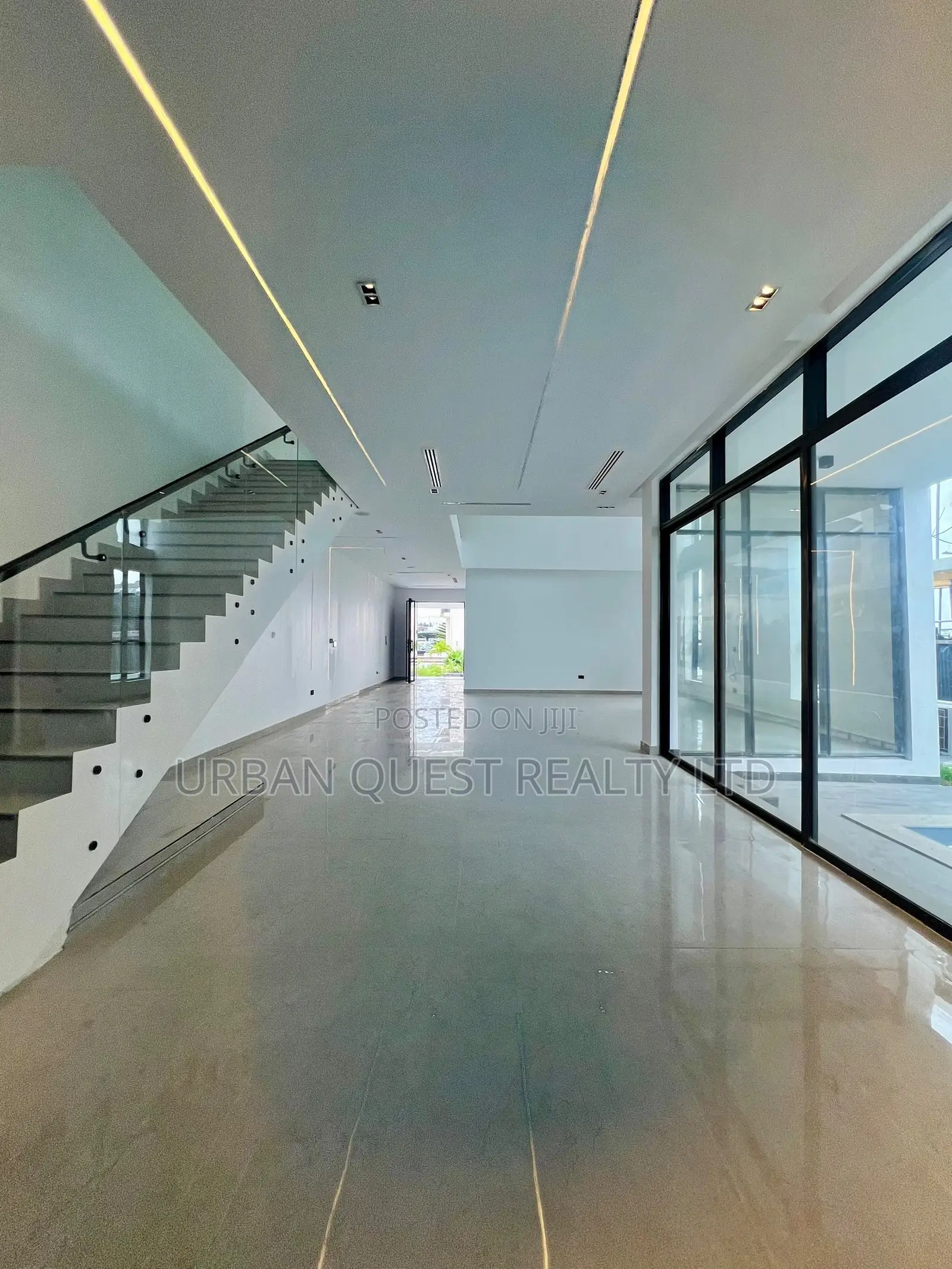 5bdrm Duplex in Ikate Lekki for sale