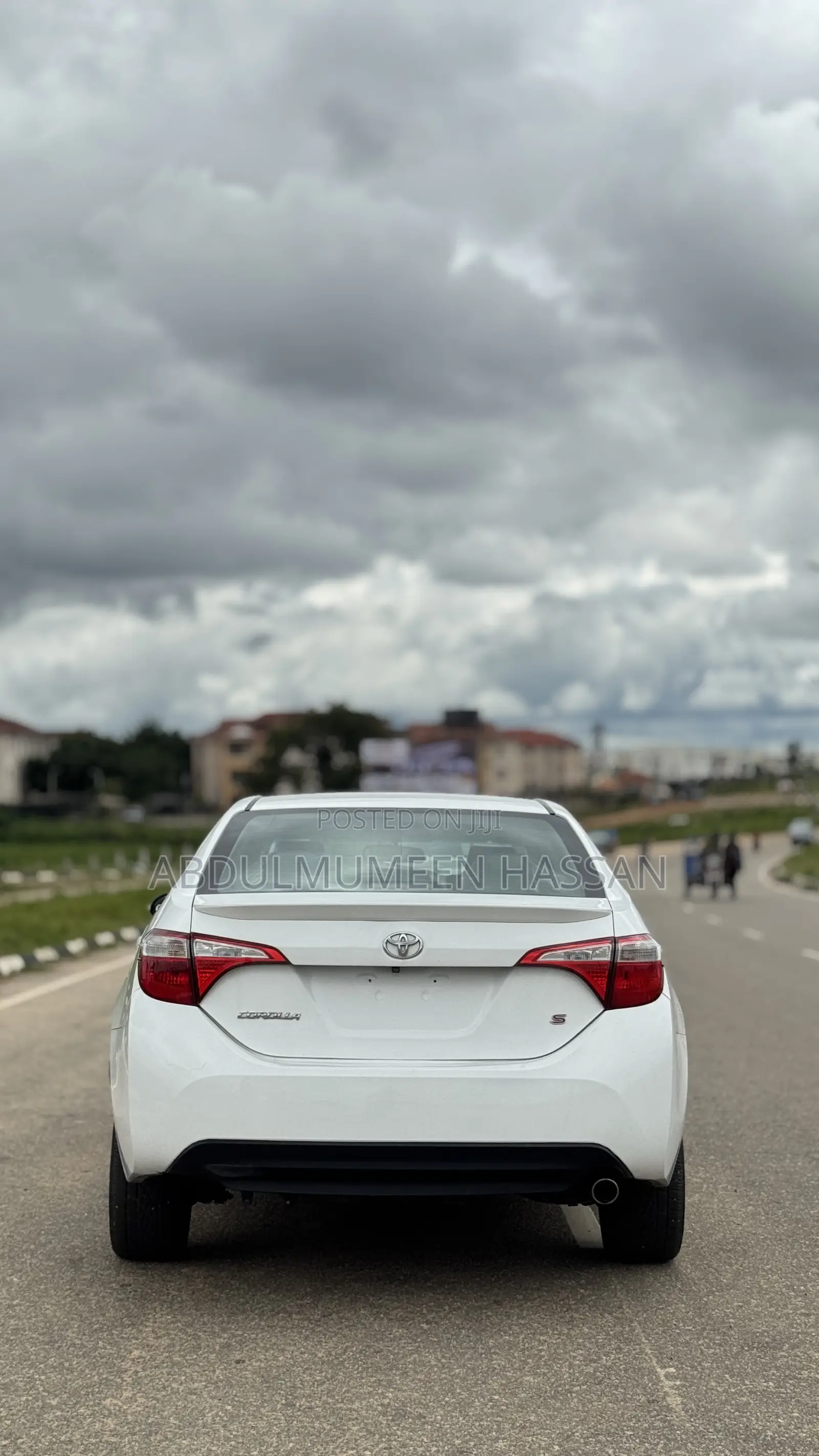 Toyota Corolla S 4dr Sedan (1.8L 4cyl CVT) 2015 White
