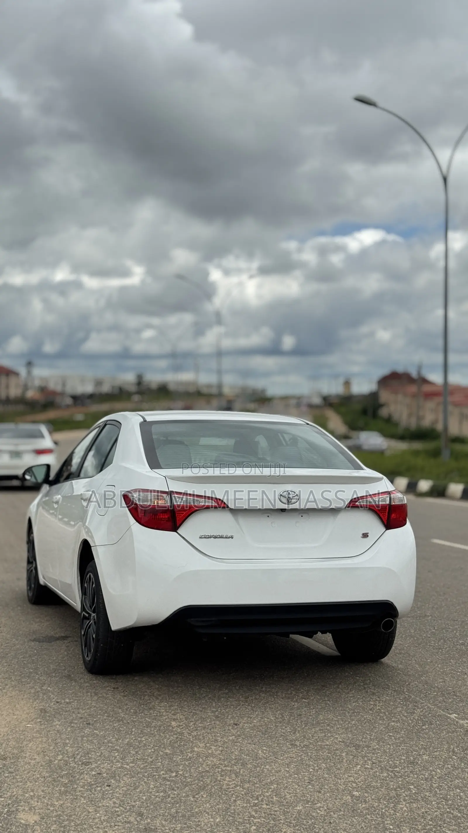 Toyota Corolla S 4dr Sedan (1.8L 4cyl CVT) 2015 White