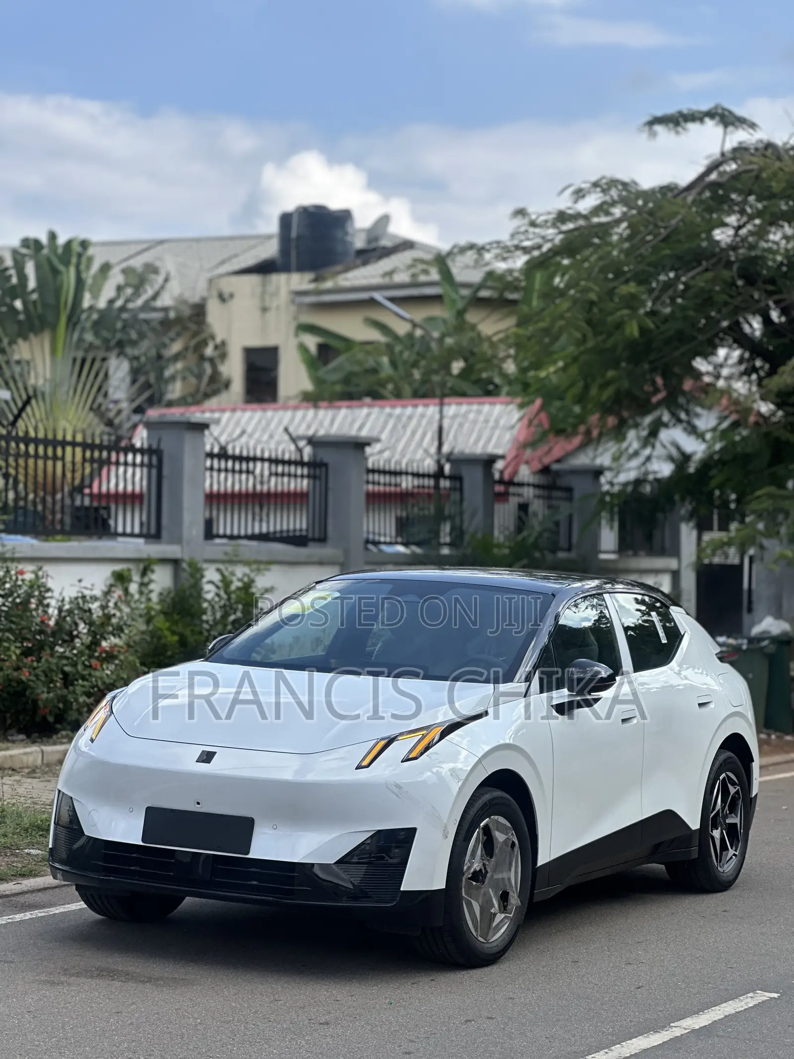 New Lynk & Co Z20 2025 White
