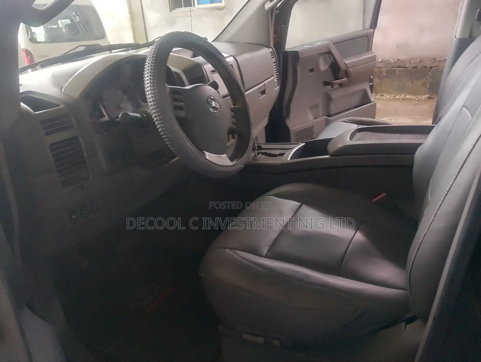 Nissan Titan Crew Cab LE 4x4 2007 Black