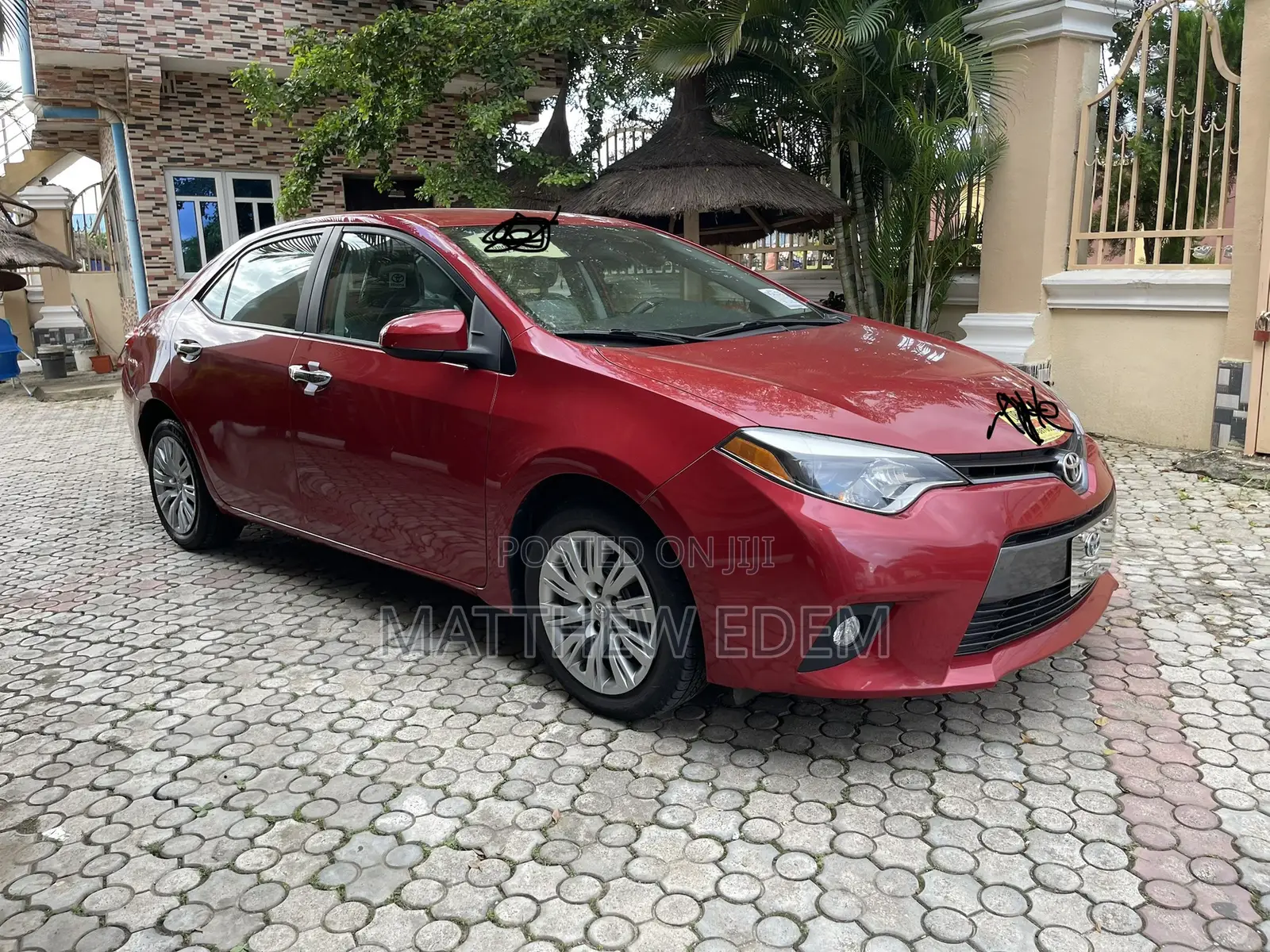 Toyota Corolla LE 4dr Sedan (1.8L 4cyl CVT) 2015 Red